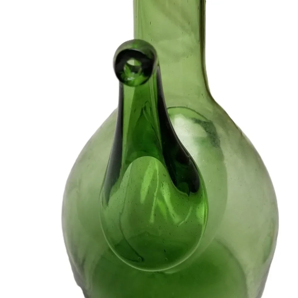 Italian Green Glass Wine Decanter Ice Chamber Cork Stopper 13in Barware